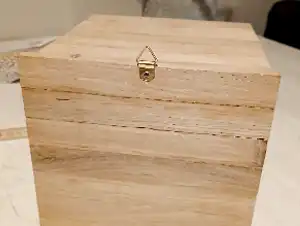 Aufhängung anschrauben