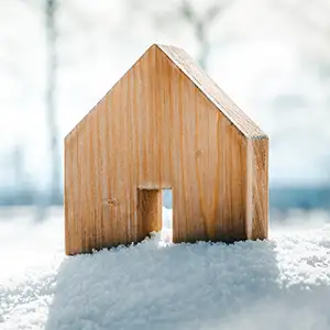 Hozhäuschen im Schnee